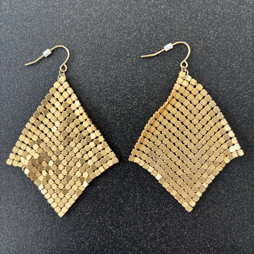Chic Gold Mesh Dangle Earrings